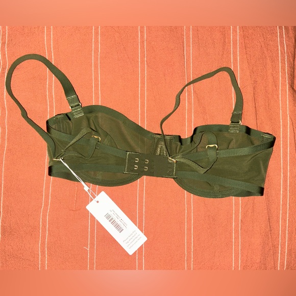 NWT CUUP Balconette Bra Size 30C - Picture 2 of 3